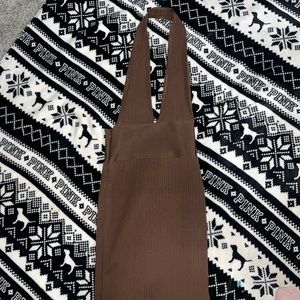 Brown dress